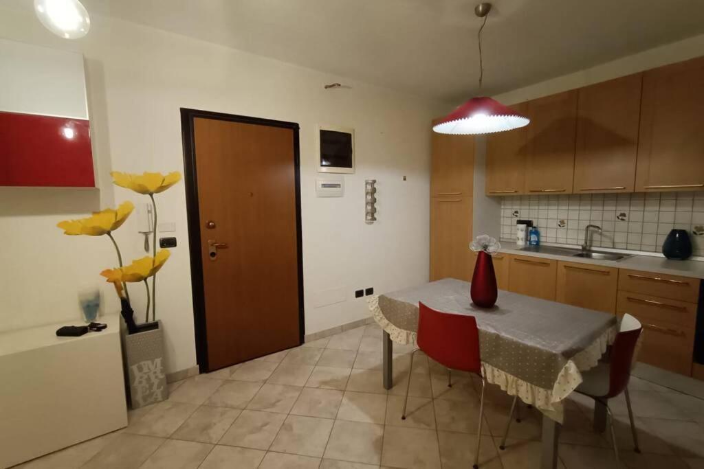 Appartamento A Cinque Minuti Dal Centro Di Lecce Exteriör bild